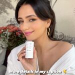 Roshni Chopra Instagram – #unsponsored review after using @beminimalist__  sun stick for the past few weeks now ✨🫶🤍-
– chemical sunscreen with spf 50+ PA ++++
– priced at 799 I’d say it’s good value for what you’re getting 
– application is smooth and can be used on bare skin and over  makeup
– great packaging , definitely easy to carry in the handbag 
– fragrance free (which I love )
– dewy natural hydrating finish 
– no white cast 
– the only con is that when you apply over makeup there is a little bit of transfer but not significant enough to bother me . 
– finally there’s an Indian brand that nailed the sun stick and I couldn’t be happier because now I don’t have to worry about stocking up when I travel . 
 Do you know doctors advise to re apply sunscreen every 2-3 hours daily? Tell me if you’ve tried this or plan to try it? 

#robeauty #robeautywednesday #beauty #sunscreen #indianbeauty #minimalist #sunstick #spf50 #beautytips #beautyreview