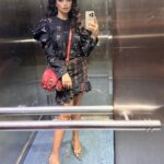 Roshni Chopra Instagram – Are mirror selfies the new age bookmarks? A favourite page captured through your own lens , a moment of truth waiting to be revisited by its own narrator 💕