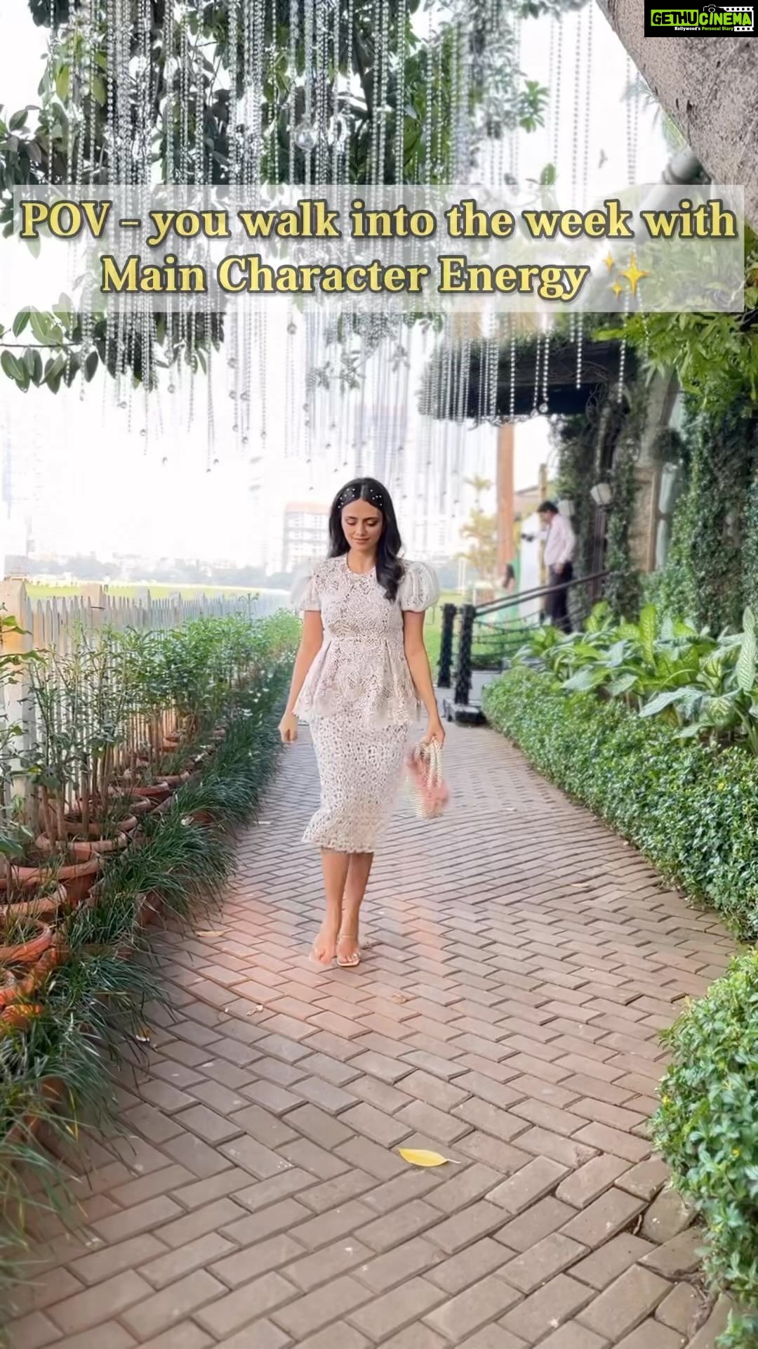 Roshni Chopra Instagram - Owns it ✅ Wearing @zabellaofficial ✨
