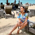Roshni Chopra Instagram - Vacay Withdrawals from this magical day in dubai 🌊 tell me the one place you’d love to go this summer for a holiday ? Wearing @shivanandnarresh Jewels @amamajewels Shoes @thecaistore Westin Mina Seyahi Beach Resort Dubai