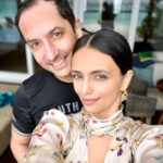 Roshni Chopra Instagram - 16 years ❤️ happy anniversary @sidakumar , forget the medals 🏅 I’ll take your golden heart over everything else in the world !