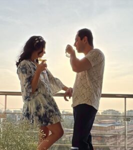 Roshni Chopra Instagram - 16 years ❤️ happy anniversary @sidakumar , forget the medals 🏅 I’ll take your golden heart over everything else in the world !