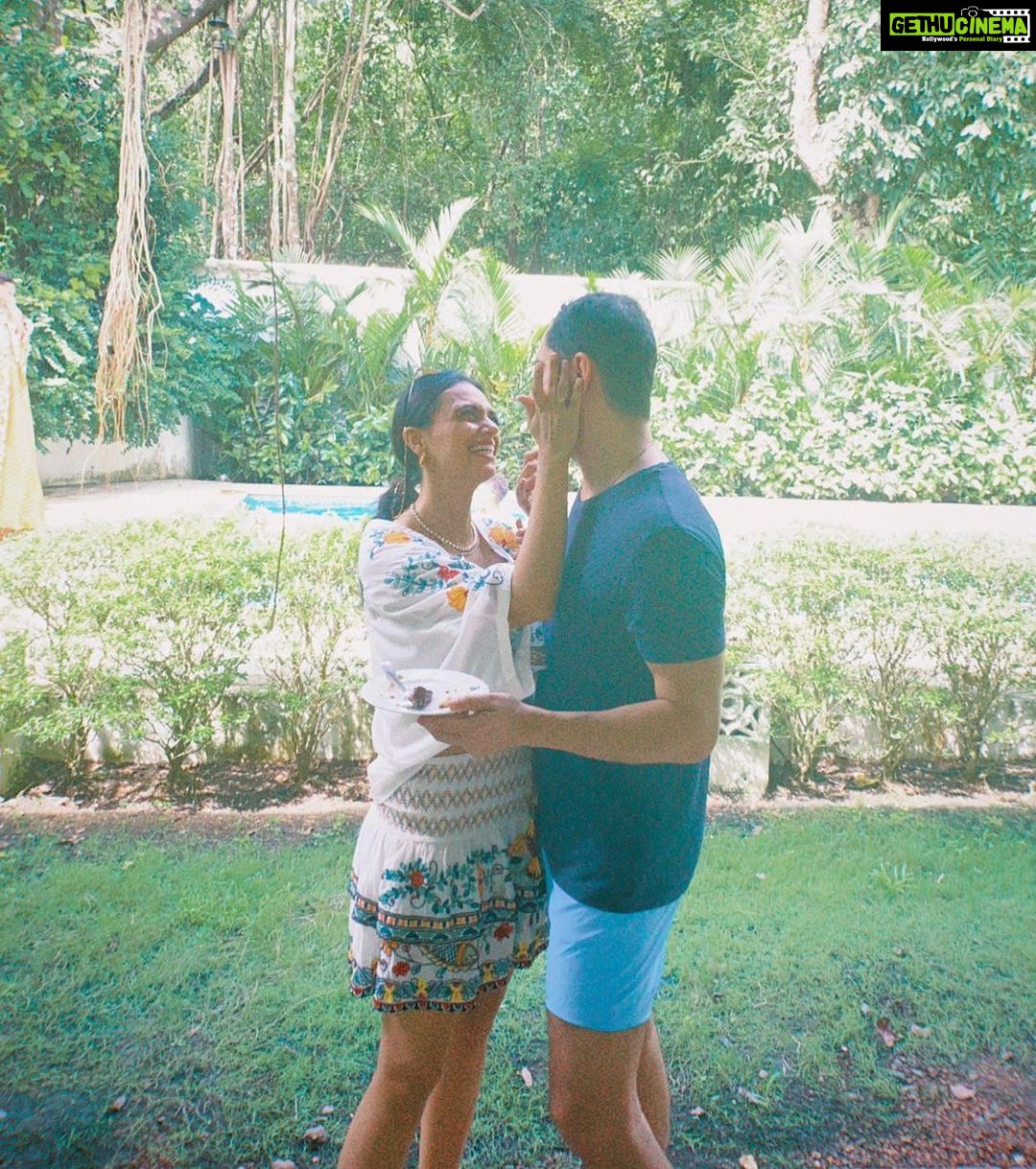 Roshni Chopra Instagram - 16 years ❤️ happy anniversary @sidakumar , forget the medals 🏅 I’ll take your golden heart over everything else in the world !