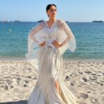 Roshni Chopra Instagram – She’s a sea shell 🐚 in a sea of sequins✨

In @vaishalisstudio 
Hmu @dessangeparis 
Shoes @newbalance 
@festivaldecannes 

#cannes #indiandesigners #rostyle #rovive Cannes, France – French Riviera