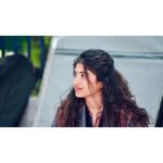 Roshni Prakash Instagram - MEERA 🌺 Along with having Appu sir on board, another very strong reason for me to do LuckyMan was the way Meera feels, her dreams, her world and the emotions she goes through. It’s been a blessing. The memories made will be cherished for a very long time. #LuckyMan playing at the theatres near you.Waiting to hear your review. ✨