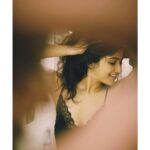Roshni Prakash Instagram - Happiness is an inside job. 🖤 P.C : @arunprasath_photography Chennai, India