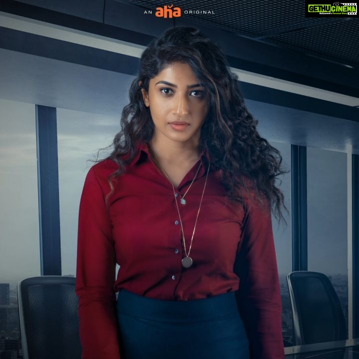 Roshni Prakash Instagram - Her soul is fierce. Her heart is brave. Her mind is strong. Presenting to you all Ragini vouching for Aratrika. #11thHour premieres April 9, mana favourite @ahavideoIN lo! @praveensattaru @adith_officiall @Iam_shatru @i.abhijeeth @therealravivarma @avinashkanaparthi @vinay_nallakadi @roshini.prakash @priyabanerjee @Pradeep_up7 @introupeonline @missmahathi @mukesh_dop @bharattsaurabhofficial #Jayaprakash #VamsiKrishna #MadhusudhanRao