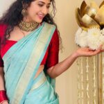Roshni Prakash Instagram – ಸೊಬಗು 🥀