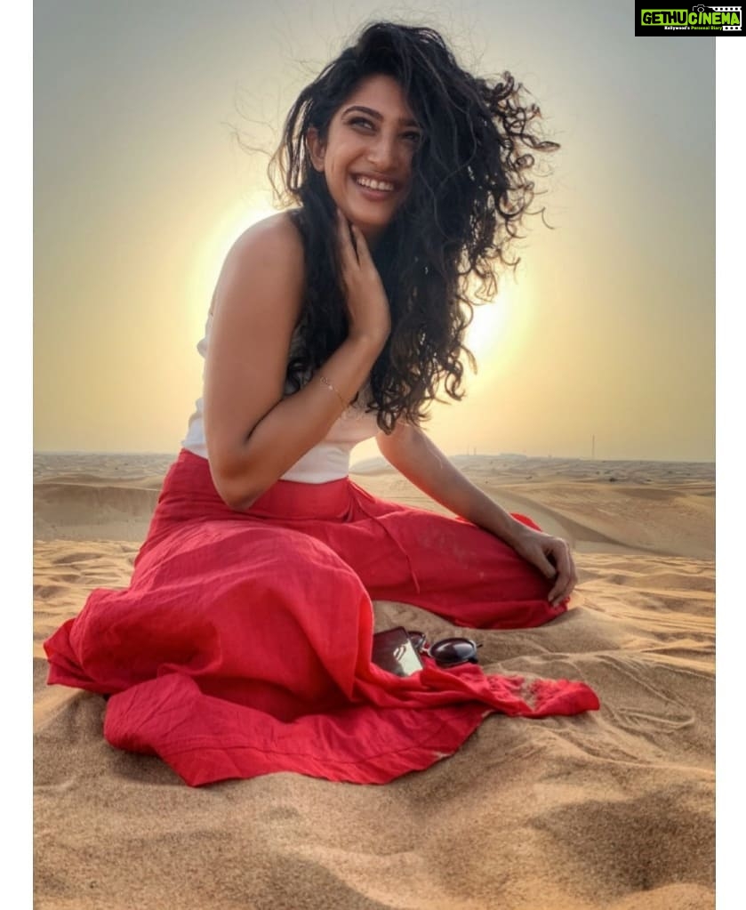 Roshni Prakash Instagram - O Sunlight! The most precious gold to be found on earth. - Roman Payne ✨