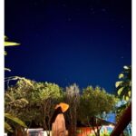 Roshni Prakash Instagram – For my part I know nothing with any certainty, but the sight of stars makes me dream. ✨ – Vincent Van Gogh 

#merrychristmas🎄 

P.C : @brindhashivapooja 🫶 Kushalnagar, Coorg