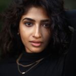 Roshni Prakash Instagram - Fluent in brown eyes. 🕸️