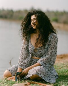 Roshni Prakash Instagram - Solivagant ✨

📸 : @ganeshphotography1
