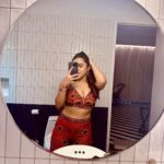 Roshni Walia Instagram - Aesthetic enough for Instagram? 🤪🔚