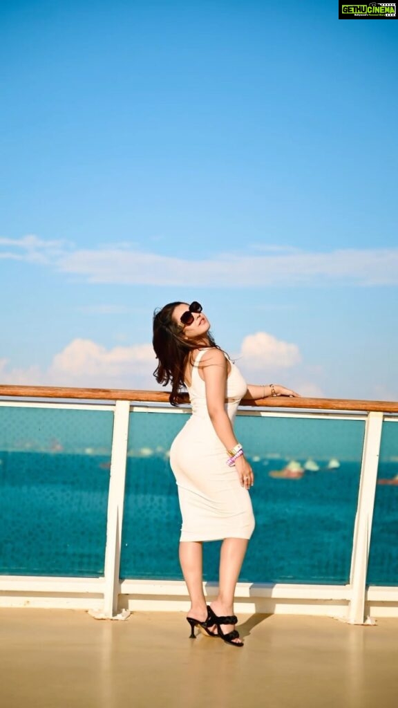 Roshni Walia Instagram - This trend but just my way 😎 . . . . #roshniwalia #cruise #trend #explore #sea #trending #fashion 🥰🔚