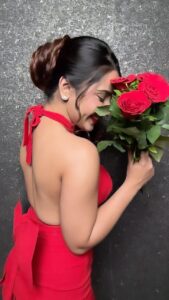 Roshni Walia Instagram - Will you be my valentine ❤️? . . . . . #outfit - @the_clothingfactory @zaamo.official 📍 . . . . #valentines #valentineday #red #explore #foryou #trending #reelitfeelit #roses #reelkarofeelkaro #roshniwalia 🔚