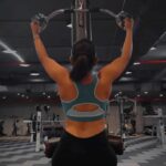 Roshni Walia Instagram - Back day 🥹 . . . . . . #workout #gym #backday #explore #foryou #girlsworkout #gymday #workoutoftheday #routine #roshniwalia #gymreels 🔚
