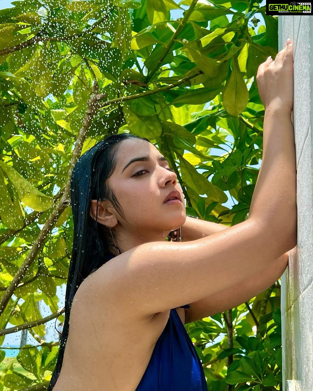 Roshni Walia Instagram - Endless summer ☀️ . . . #phuket #thailand #travel #aesthetic #roshniwalia ✨☀️🧿🔚 Phuket, Thailand