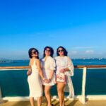 Roshni Walia Instagram - The song says it all Happy MOTHERS DAY to my WORLD @sweetywalia11 ❤️✨🥹 . . . . #mothersday #roshniwalia #mom #love #family 🔚 Arabian Sea