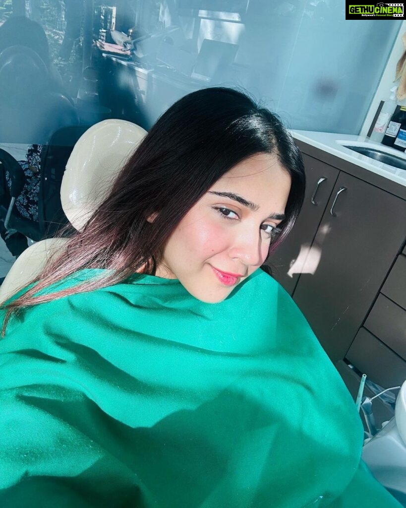 Roshni Walia Instagram - Is it just me or you like to go to the dentist too? Always the back of my teeth troubling me :( 🔚 India