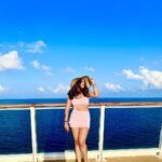 Roshni Walia Instagram - Let your confidence shine ✨ 💓🔚