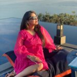 Rucha Hasabnis Instagram - Fav day of the year was🔥 I love the new @kayak_in travel app. I make sure i check it when i am planning my trips. They have amazing deals and are super easy to use. I am happy to be working with them since i already use them for my trips. Highly recommend it! Check them out to find better deals! . . #ad #searchoneanddone #birthdayweek #fun