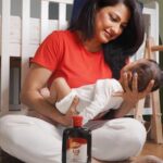Rucha Hasabnis Instagram - A mother always wants the best for her baby and I trust Dabur Lal Tail for Ronit’s daily nourishment, health and #GrowthWaliMassage. Dabur Lal Tail is not only giving my baby 2X faster growth but is also responsible for my 2 times larger smile. Aap bhi apnaiye #GrowthWaliMassage with Dabur Lal Tail aur apne baccho ko khelta aur badhta dekhiye. #Dabur #Daburindia #2xgrowth #DaburLalTail #BabyMassageOil #MassageOil #indiasno1ayurvedicbabymassageoil #2XFasterPhysicalGrowth #growthwalimassage #ad . . @daburlaltail