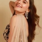Rukshar Dhillon Instagram - Choti Diwali Badi Khushiyaan🪔 @ap.dhillxn love this track!♥️ #diwalivibes #festive #love #light @anupellakuruofficial @bhargavikallam @houseofqc @advait_vaidya