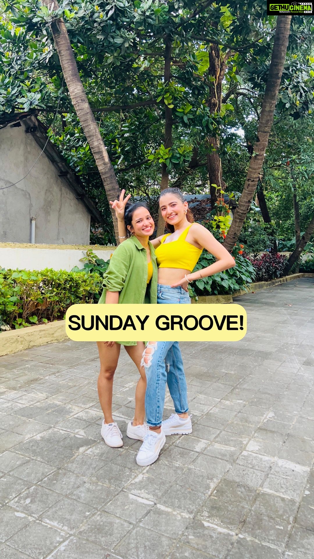 Rukshar Dhillon Instagram - When this song released I was obsessed with it and @ali_zafar 🙈😍 Loved grooving to it again with my girl @lipsa893 😍♥️💃 Super cool choreography by @sagar_bora @melissa_jangam #sunday #vibes #love #happyhappy