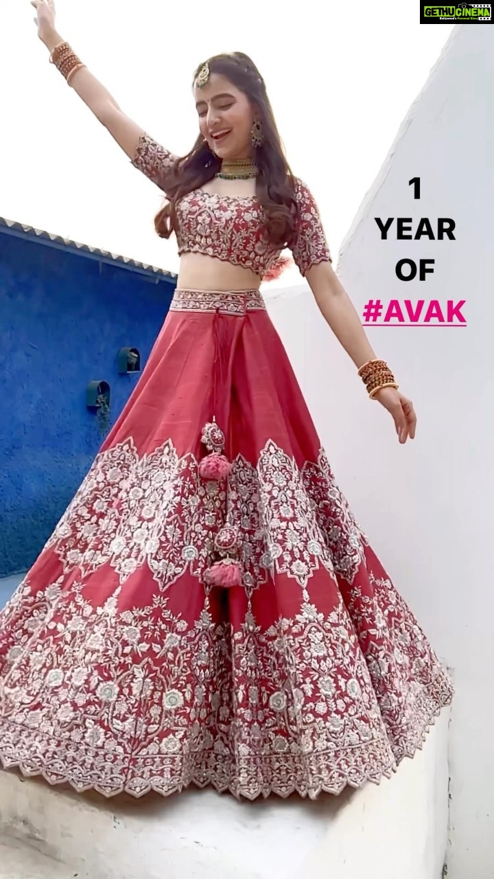 Rukshar Dhillon Instagram - Idi anta mee prema abhimaanam lekunda possible ayyedi kaadu. Memu 1 Year of #AshokaVanamLoArjunaKalyanam celebrate cheskodaaniki meerey kaaranam. You guys made the film and my character Madhavi very special. Love you guys❤️🌸 #1yearofAVAK #AVAK #Madhavi