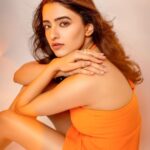 Rukshar Dhillon Instagram - Overdose of vitamin C🧡 @pranil_chintewar @makeupbykashmira_ @seena_hair143