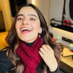 Rukshar Dhillon Instagram - Itni si hassi Itni si khushi♥️ #itsallabouthelittlethings