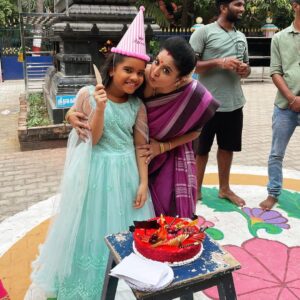 Rupa Sri Instagram - Happy birthday dear Lisha kutty🎂❤️ 
May god bless you da!!😘