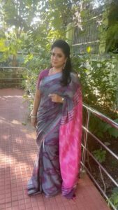 Rupa Sri Instagram - Going on with the trend!🌻💕