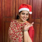 Rupa Sri Instagram – Merry Christmas y’all🎅🎄💕