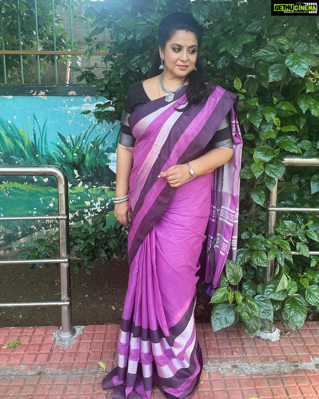 Rupa Sri Instagram - Having the dream is easy, making it come true is hard💫💜 Saree collection from @ashas_womens_collection