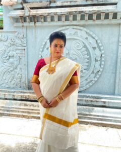 Rupa Sri Instagram - Happy thiruvonam to all….🌼🪔🌺