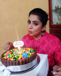 Rupa Sri Instagram - I wanna thank everyone for their time to wish me on my birthday a warm love to you all!! 
You all made my day so special and beautiful and i'm so grateful for that, thank you so much, love you all❤😘
@jithuz_rampart
@lisha_hema 
@charutha_bhaiju
@shalumelvin 
@dhanya_maryvarghese