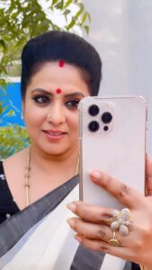 Rupa Sri Instagram - Nuvv akkada nea ikkada ❤️#instagood #instagram #trending #love #selflove #viral #chennai