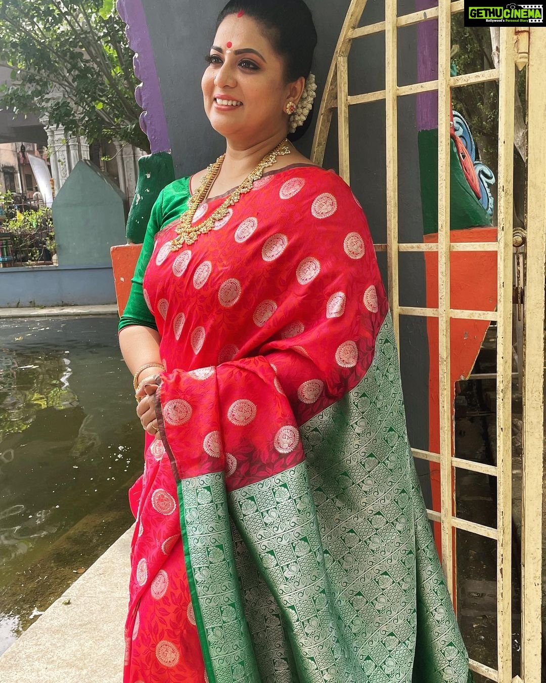 Rupa Sri Instagram - Festival outfit🥻❤️💚 @ashas_womens_collection thank you for the beautiful saree collection!💖