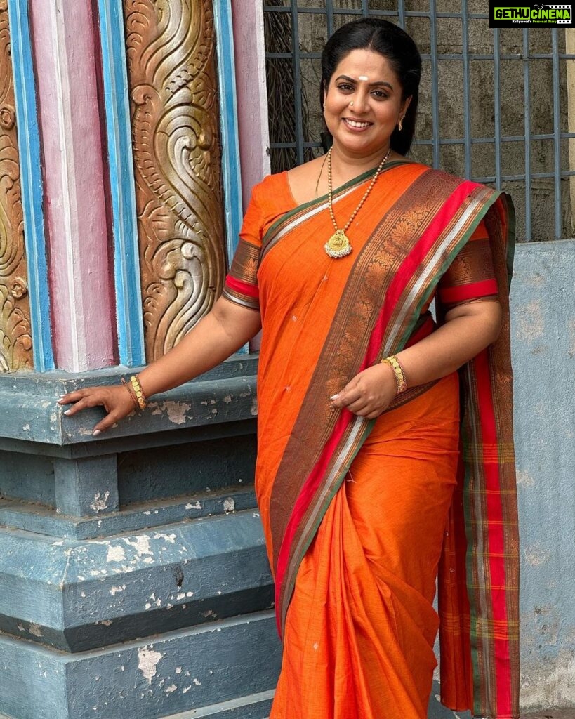Rupa Sri Instagram - Saree @ashas_womens_collection Barathi Kannama shoot day #soundarya