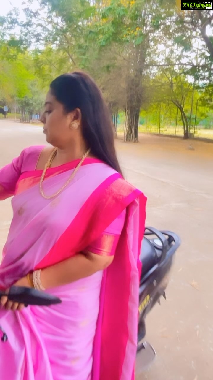 Rupa Sri Instagram - Happy Weekend Guys❤️😘🍾🍻 Jolly our reels with #soundharaya #madhu # BK2 #reels # reelsInstagram #feelitreelit # insta reels # tamilreels # reelstamil # reelitfeelit # reelsindia