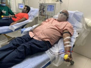 S. S. Rajamouli Instagram - Tested for antibodies.. My igG levels are 8.62. They should be above 15 to be able to donate... Peddanna and @bhairavudu donated today...

The antibodies that develop stay in our system for a limited period of time only..

I request Everyone who are cured from #Covid19 to come forward and donate.
And become a life saver..🙏🏼🙏🏼