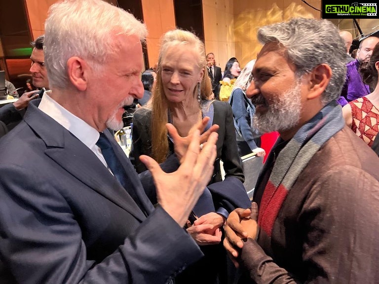 S. S. Rajamouli Instagram - The great James Cameron watched RRR.. He liked it so much that he recommended to his wife Suzy and watched it again with her.🙏🏻🙏🏻 Sir I still cannot believe you spent a whole 10 minutes with us analyzing our movie. As you said I AM ON TOP OF THE WORLD... Thank you both 🥰🥰🤗🤗