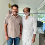 S. Shankar Instagram – Elated to have met our Sivaji the Boss @rajinikanth sir himself on this very memorable day marking #15yearsofSivaji Your Energy, Affection and Positive Aura made my day!