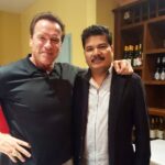 S. Shankar Instagram – Throwback with the #Terminator 
Was excited when he took on the persona of Chitti #2point0 and recreated the #Enthiran 180° gunfire action back when we met in LA!