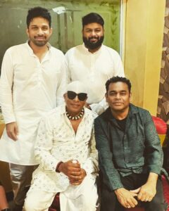 S. Thaman Instagram - #Divine ❤️

With the Very best energies @arrahman @asivamanidrums_official @karthikmusicexp