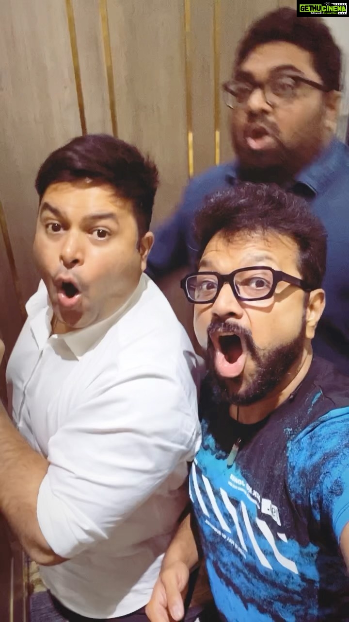 S. Thaman Instagram - Seamen leaving from Hyderabad to Chennai 🕺 #friends #life #goofy #seashanty