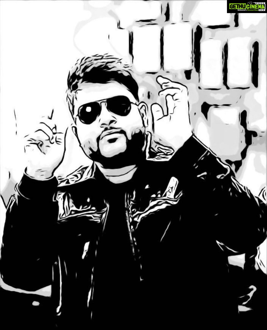 S. Thaman Instagram - Next #SensationalPennySong will also join #100million Club Very soon 💃🔥. After This We Have 3 MORE !! Aviiiiii kooodddaaa #kummmmadammmm Khaayyyyam ✍️💃 #SarkaruVaariPaataMusic 🏆 #SarkaruVaariPaata 💣
