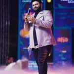 S. Thaman Instagram - Ready for #teluguindianidol2 @ahavideoin @karthikmusicexp @singergeethamadhuri 🫶❤️ @vedalahemachandra 🤷🏿‍♂️🥁🥁🥁🥁🥁🥁🥁