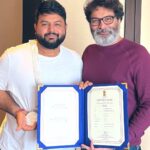 S. Thaman Instagram - With My Very Own dear Director My Philosopher The Brilliant & The Most Coolest Person On Planet Shri #trivikram Gaaru ❤️ HE MADE IT FOR ME & We Are Here To Make U Hear More From Us in Future🏅🎹🎧 Respect & Love to u Dear Sir ✊ Thanks for Giving Us #AlaVaikunthapurramuloo